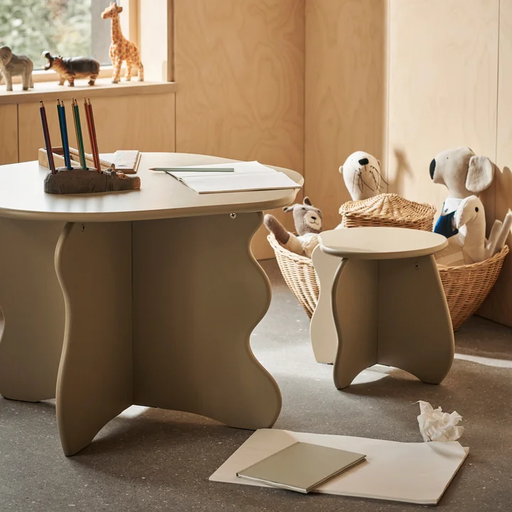Ferm Living - Slope Kinderhocker, rosa