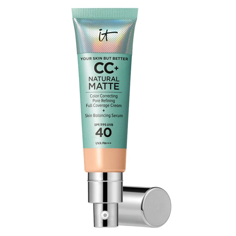 It Cosmetics CC+ Cream Natural Matte Foundation For Oily Skin SPF40 Light Medium 32ml