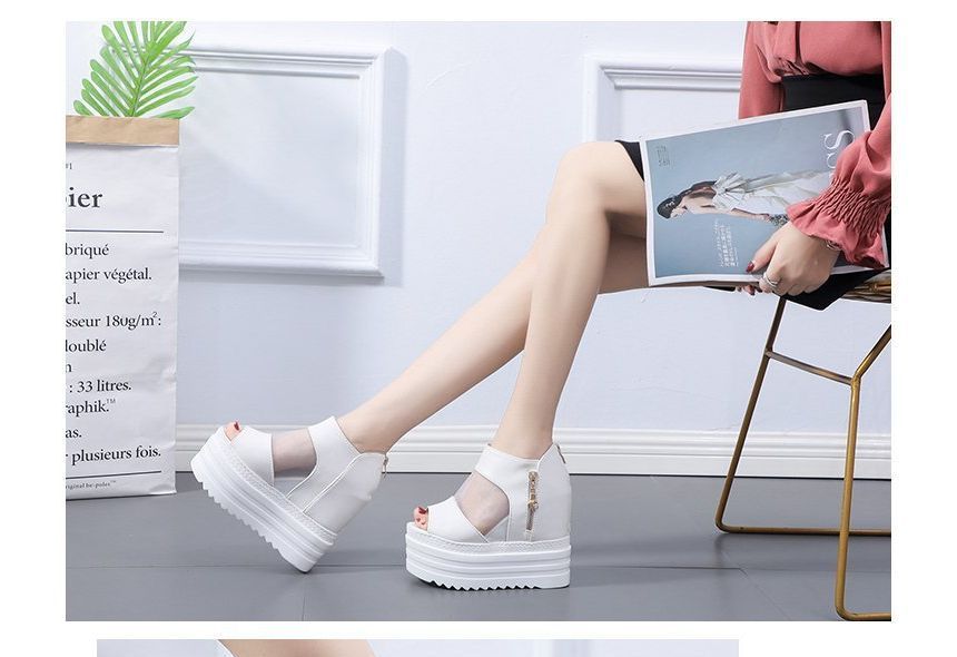 Vindler - Platform Wedge Sheer Sandals