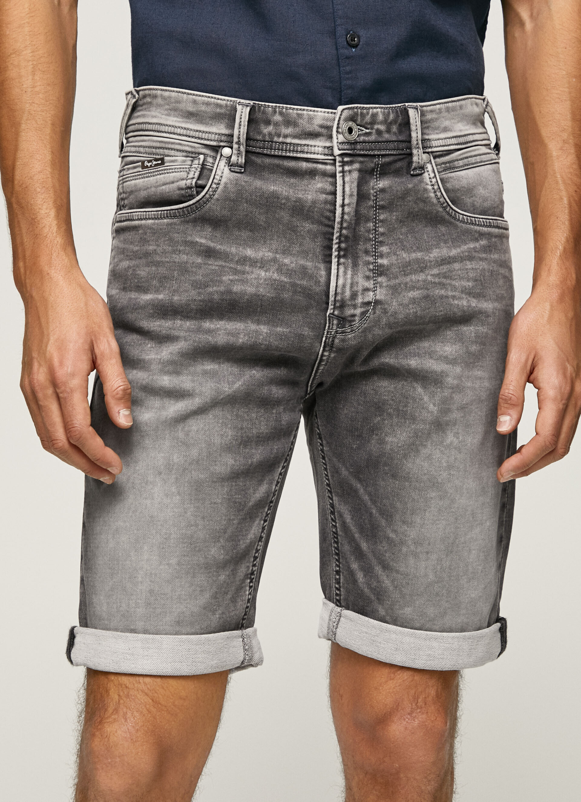Bermuda Jack de corte regular - jeans