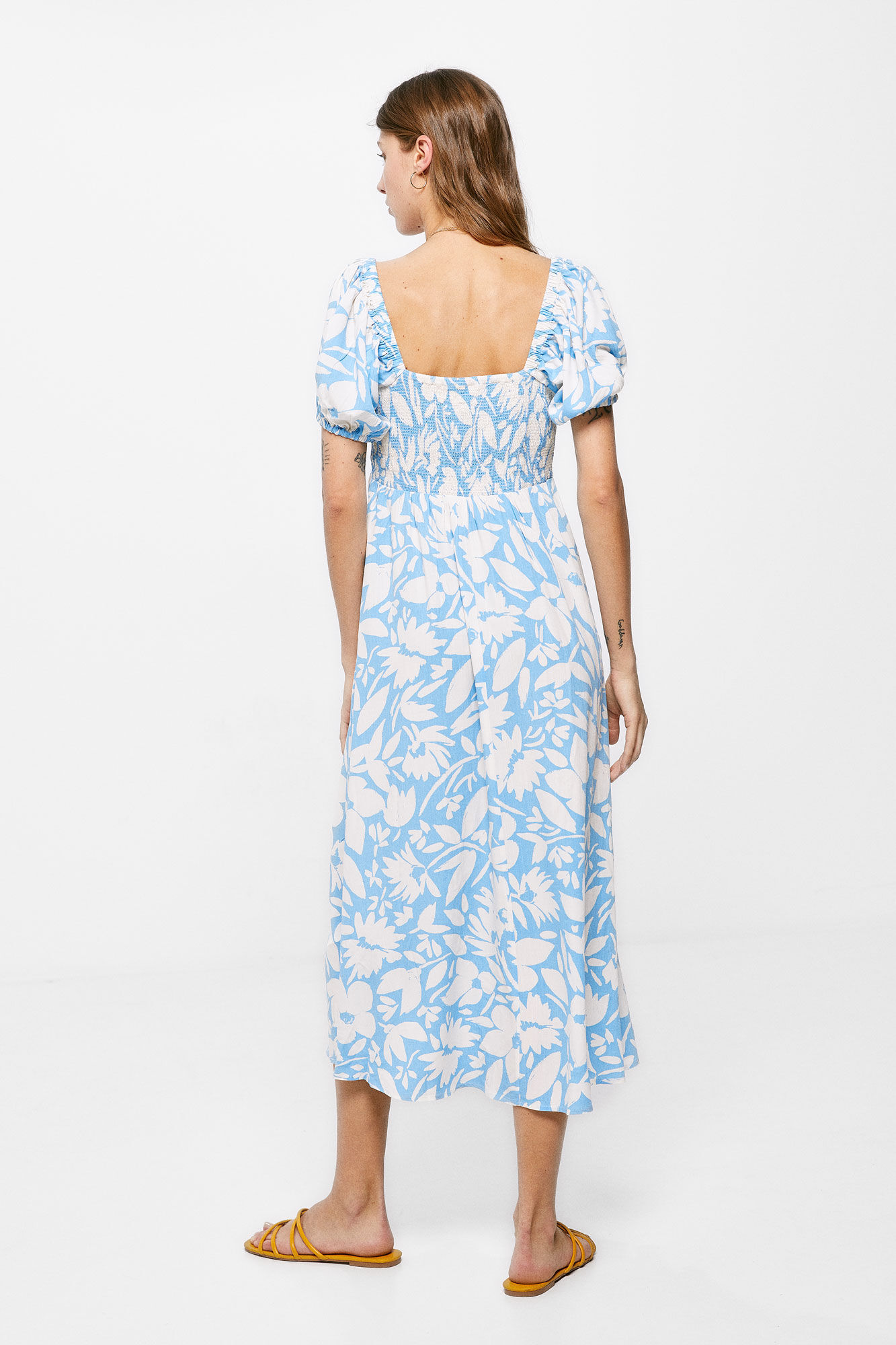Vestido midi com decote laço - azul médio