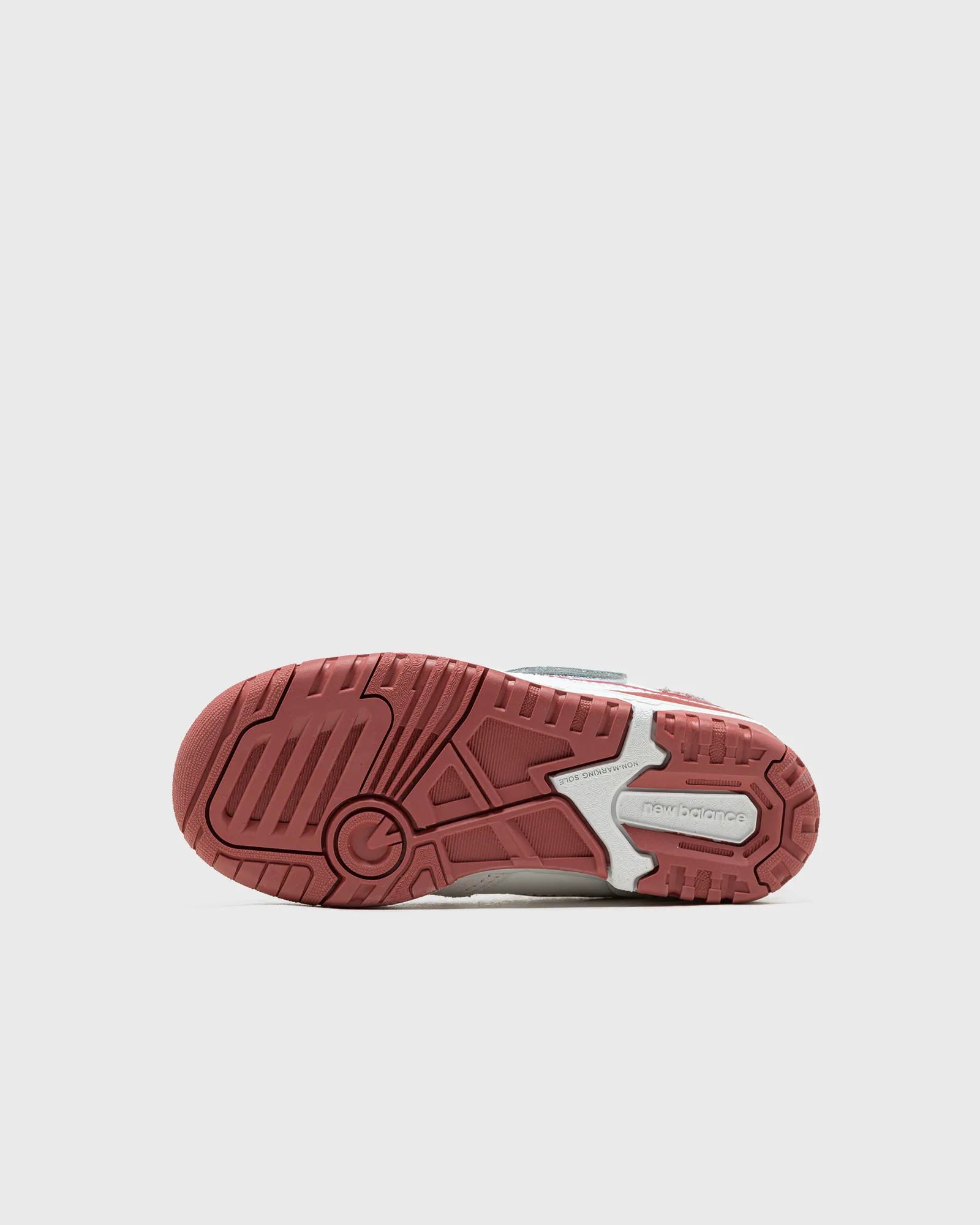 New Balance PHB550V1