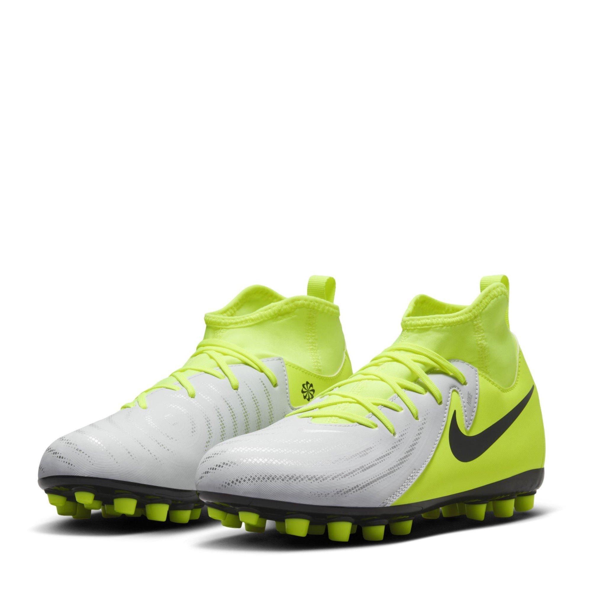 Nike Phantom Luna II Academy Juniors Artificial Ground Football Boots