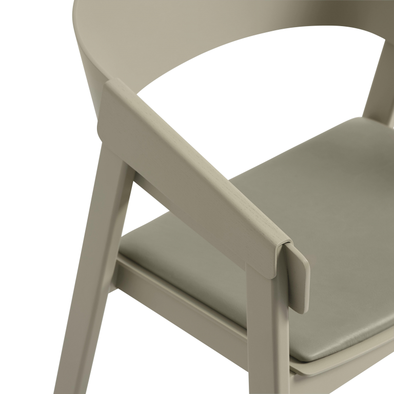 Muuto Cover stoel met kussen zwart remix 183