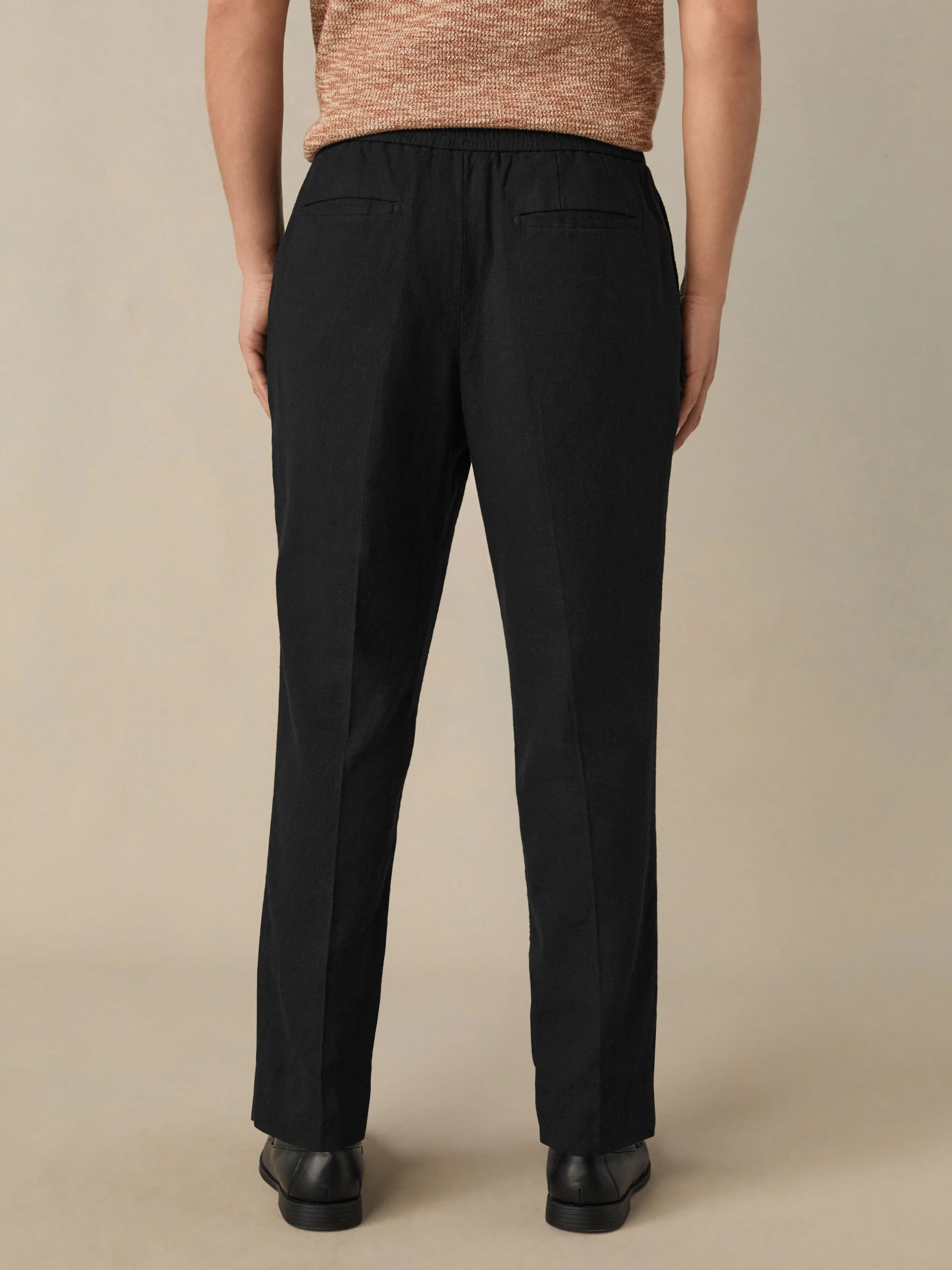 Zwart - Regular fit broek van katoen-linnenmix met elastische achterkant