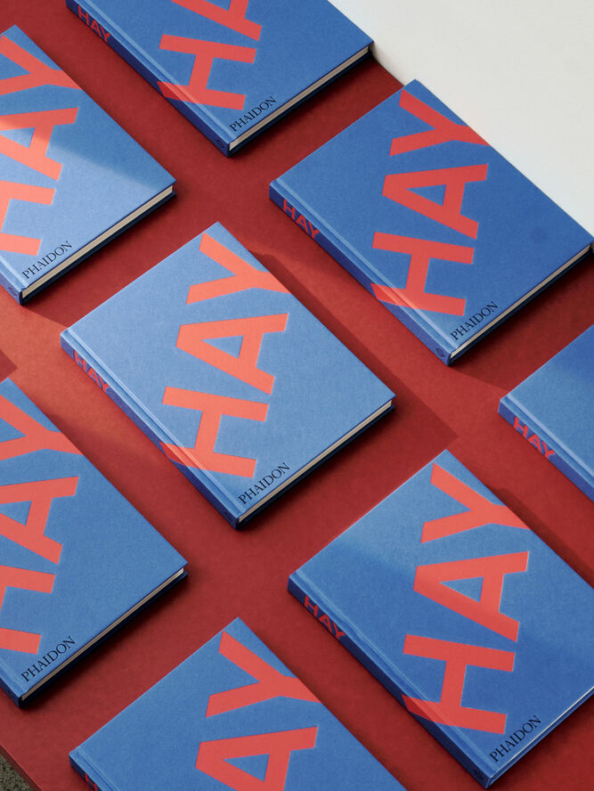 Hay HAY Phaidon Book-ENG Blue