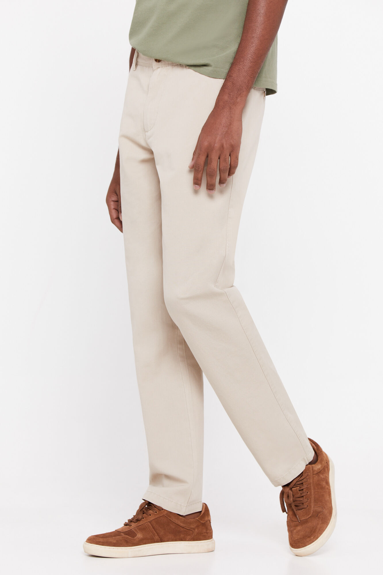 Calça chino de corte regular - Bege