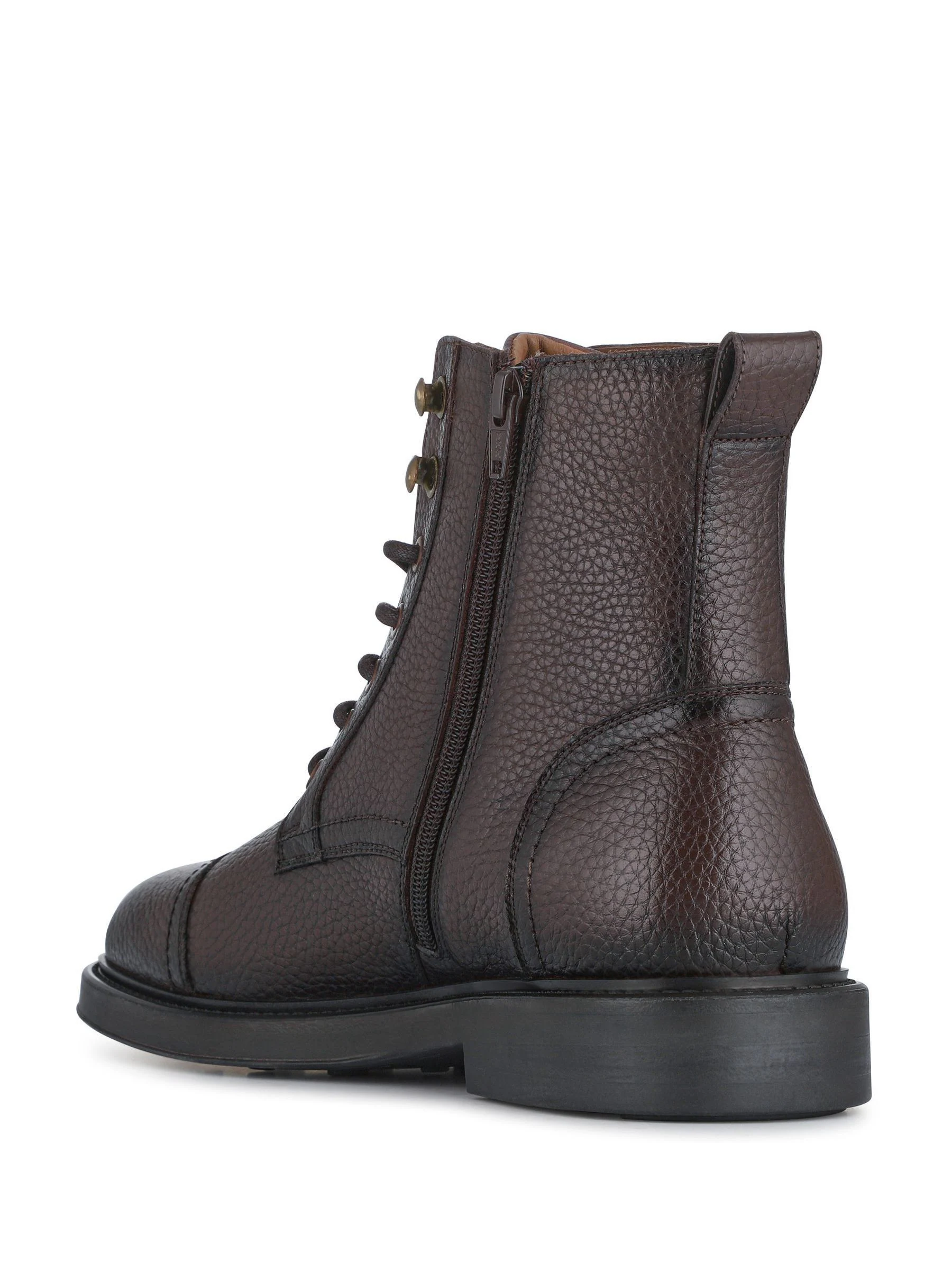 Bruin - Jones Bootmaker Davide leren militaire laarzen met wijde pasvorm