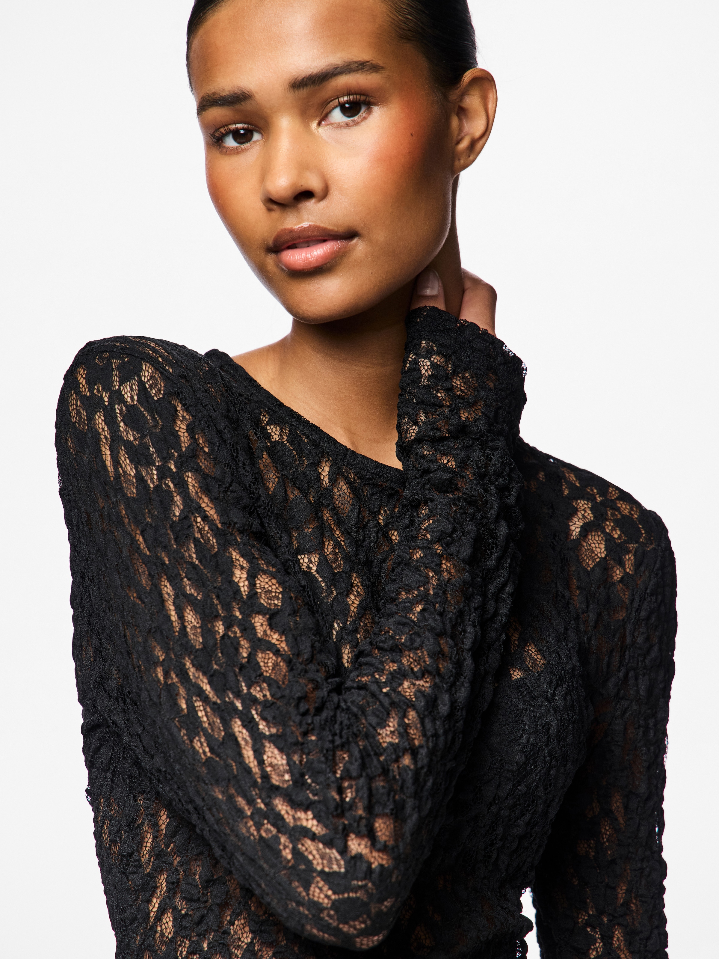pieces Spitzenshirt »PCHAZEL LS LACE TOP NOOS«