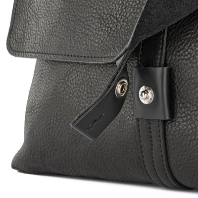 Herren-Schultertasche, Schwarz