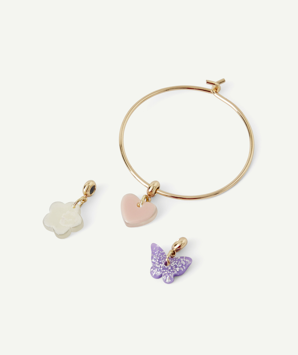 BRACELET JONC COULEUR DORÉE FILLE AVEC BRELOQUES FLEUR COEUR ET PAPILLON