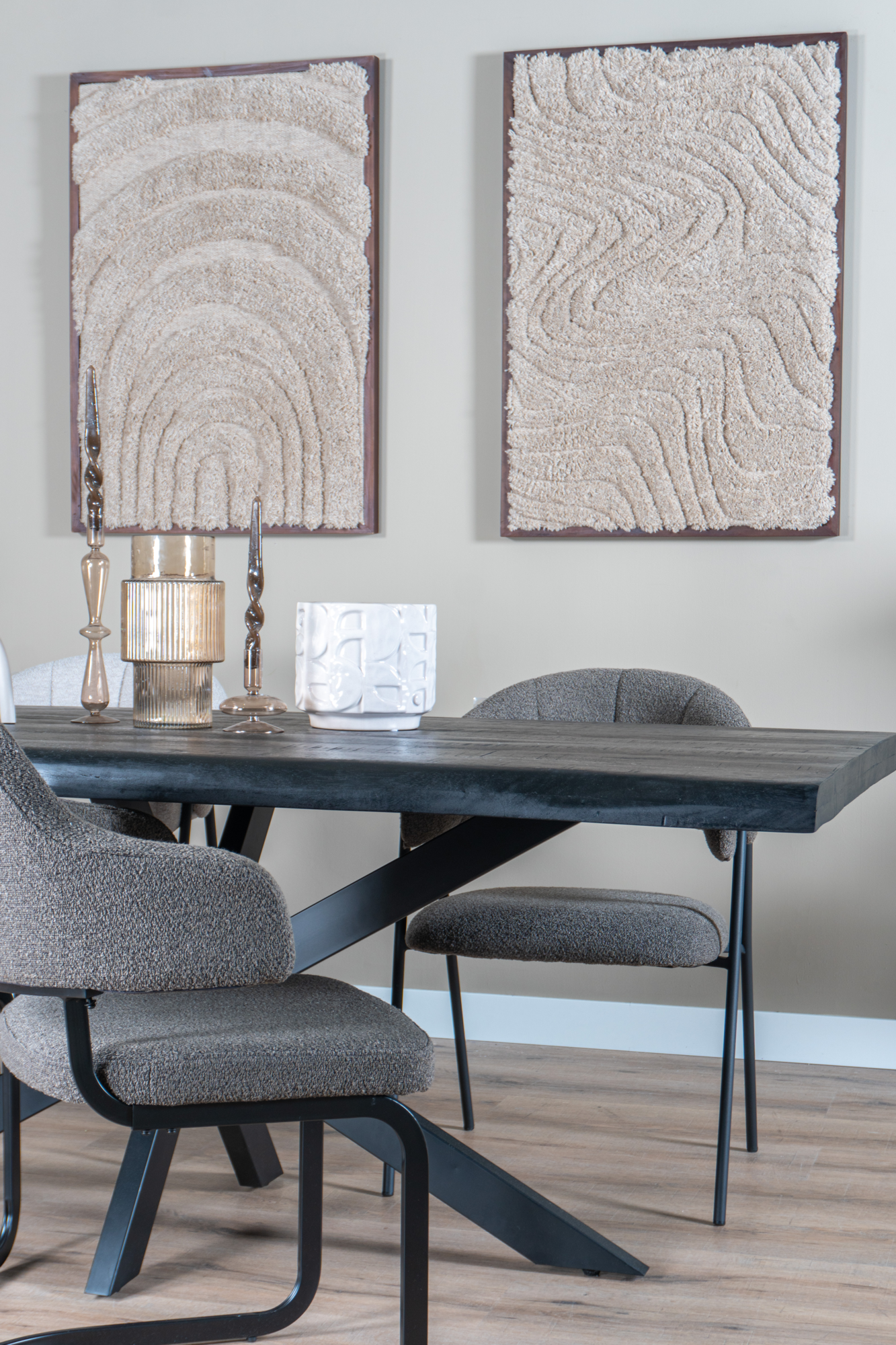 Eettafel Arvu 300 cm - Zwart Mangohout Spinpoot