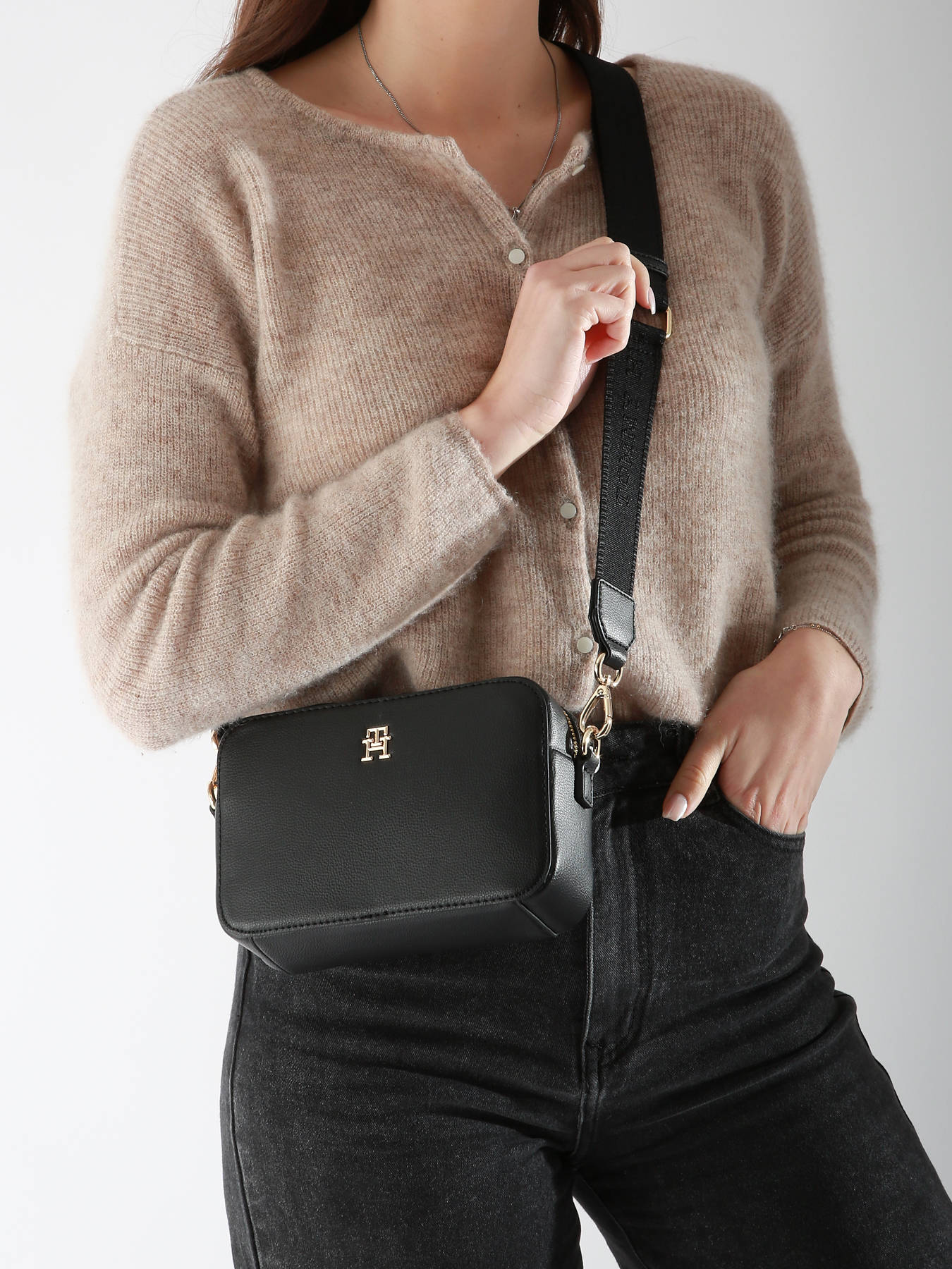 Sac bandoulire Th soft TOMMY HILFIGER