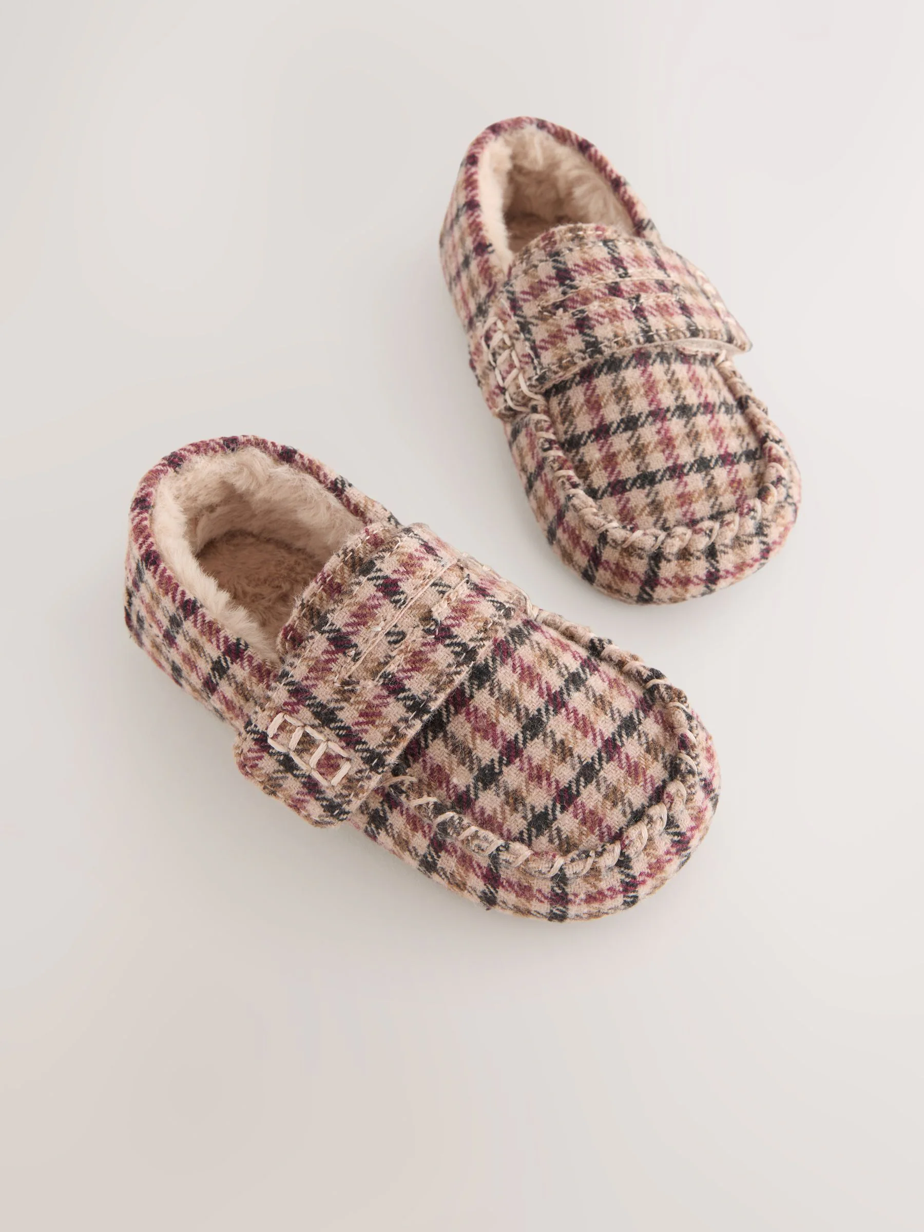 Bruin met ruiten - Mocassin-pantoffels met klittenbandsluiting