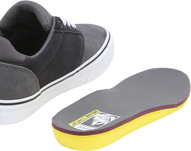 Vans Atwood Deluxe sneakers Grå