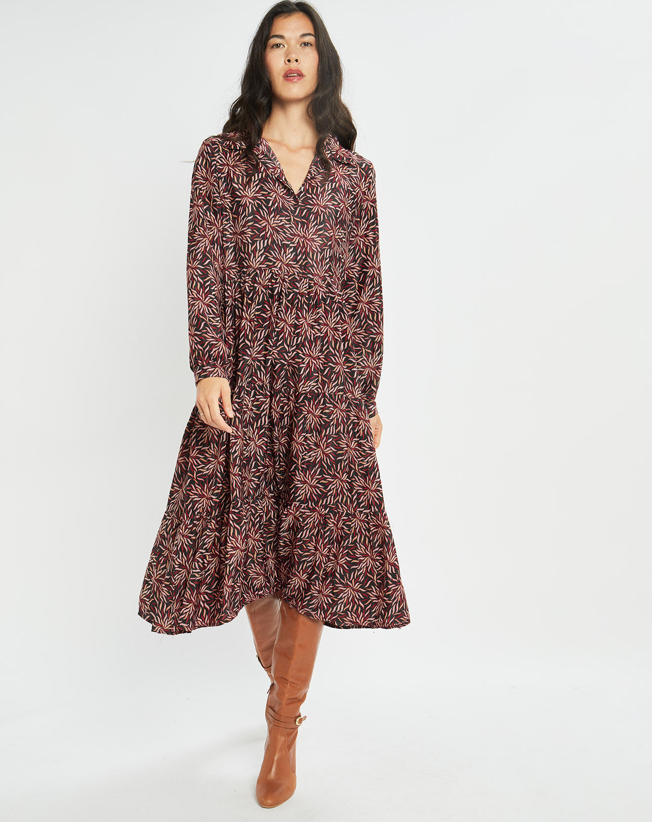 Lauren Vidal Robe en Soie mélangée Soan imprimée étoile rouge/noir