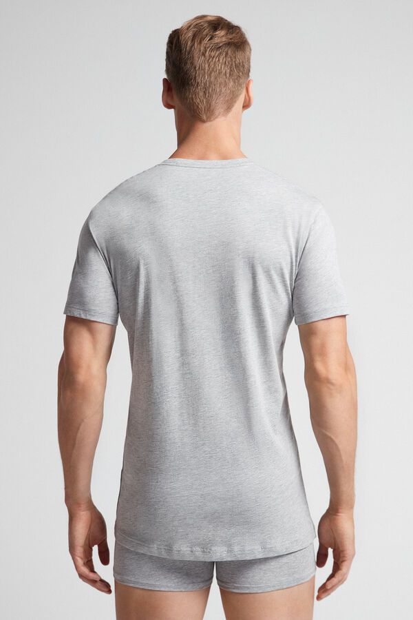 Camiseta de manga curta e gola redonda em algodão Supima®