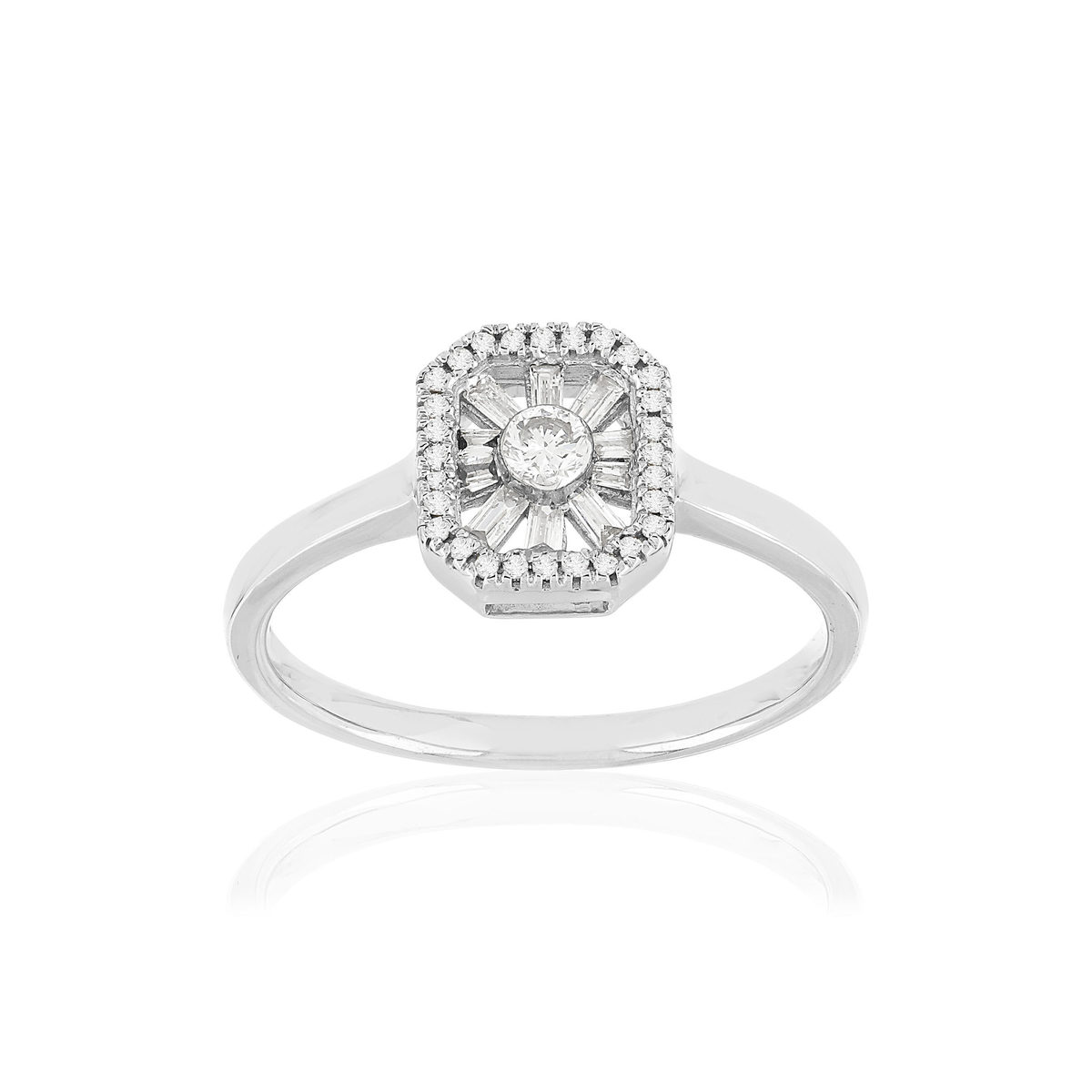 Bague or blanc 750, diamants total 21/100e de carat.