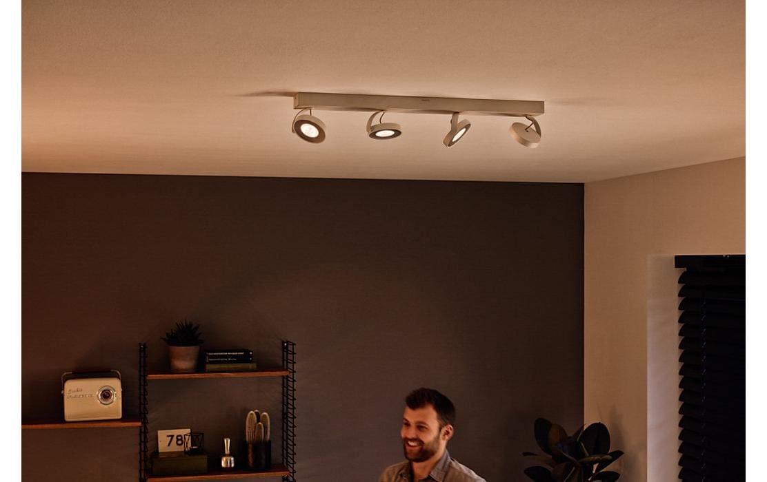 Aufbauspot Warm Glow Clockwork, 4 x 4.5 W, 2000 lm, Weiss<br>Aufbauleuchte mit beweglichem Leuchtenkopf