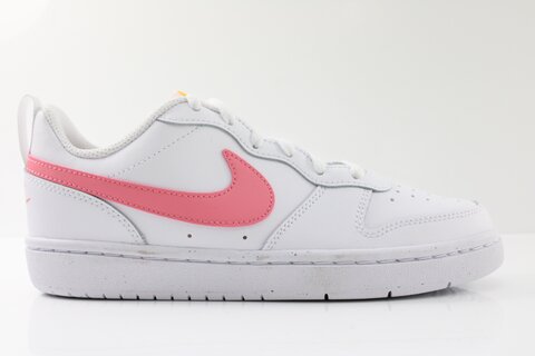 Nike Sneaker