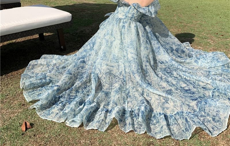 Odestra - Maxi A-lijn jurk met pofmouwen en off-shoulder bloemenprint