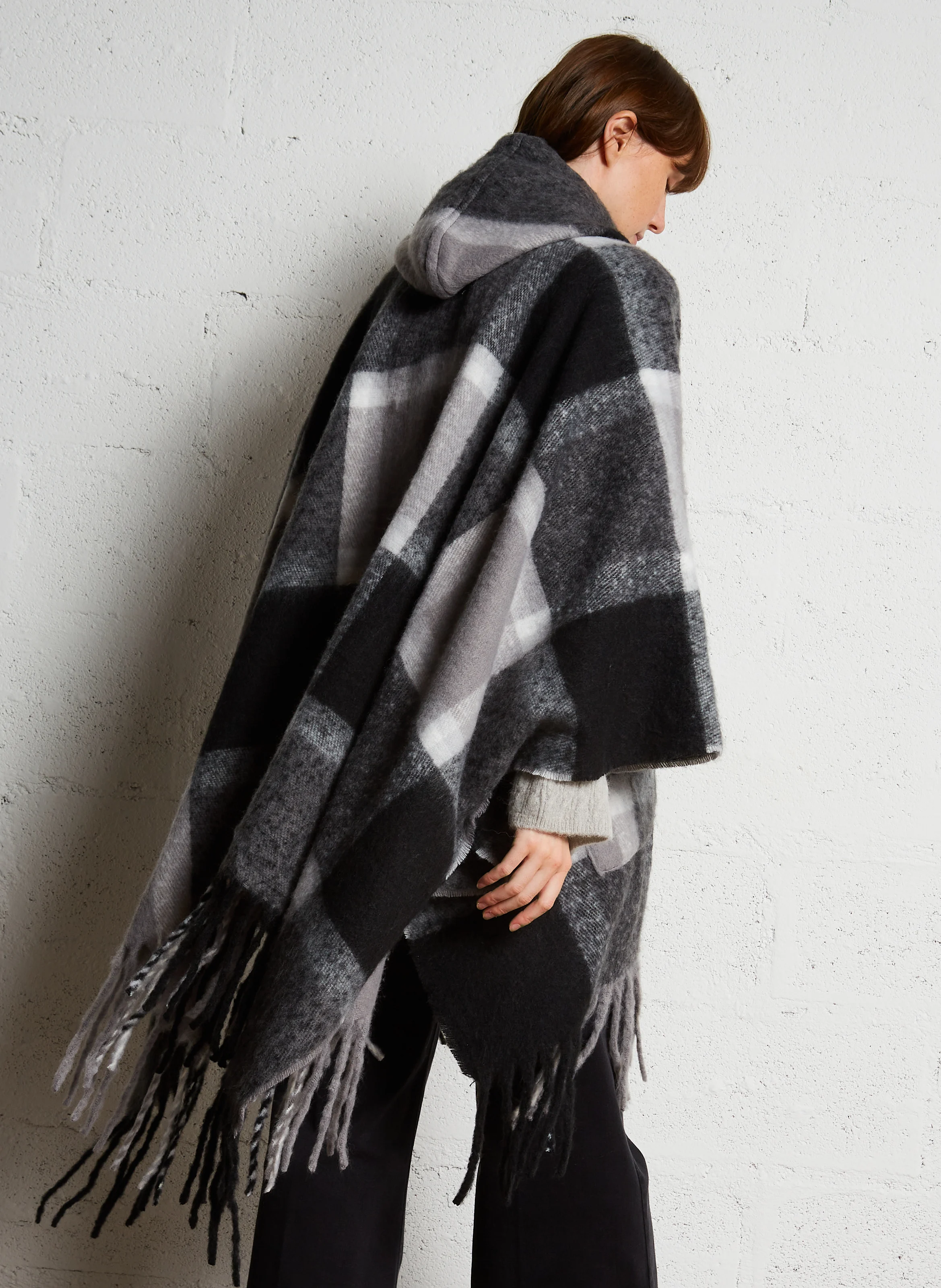 Poncho à carreaux | Noir