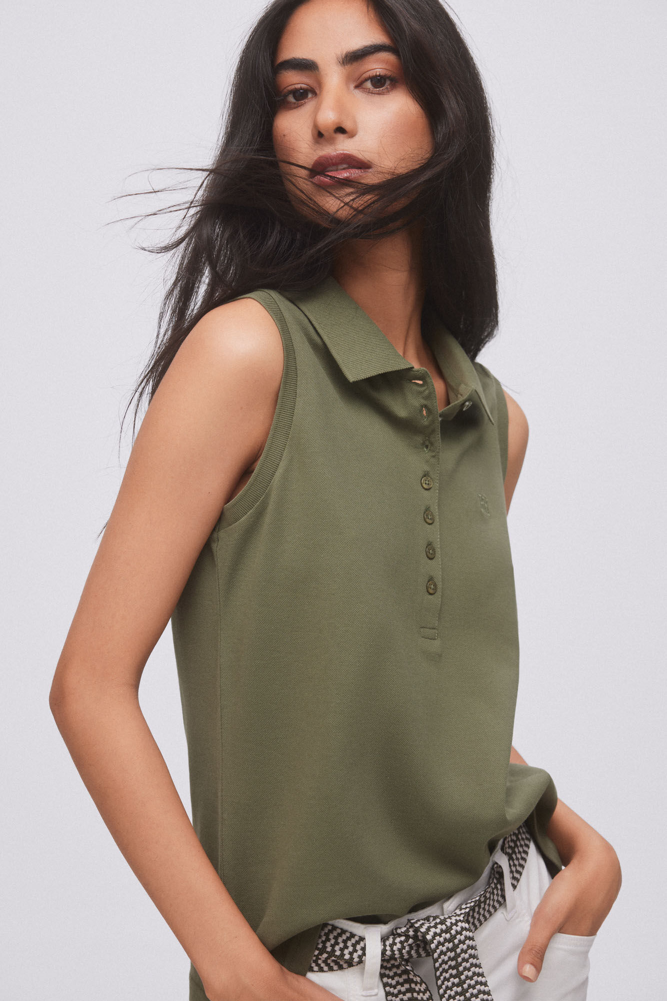 Polo lisa sem mangas - Verde