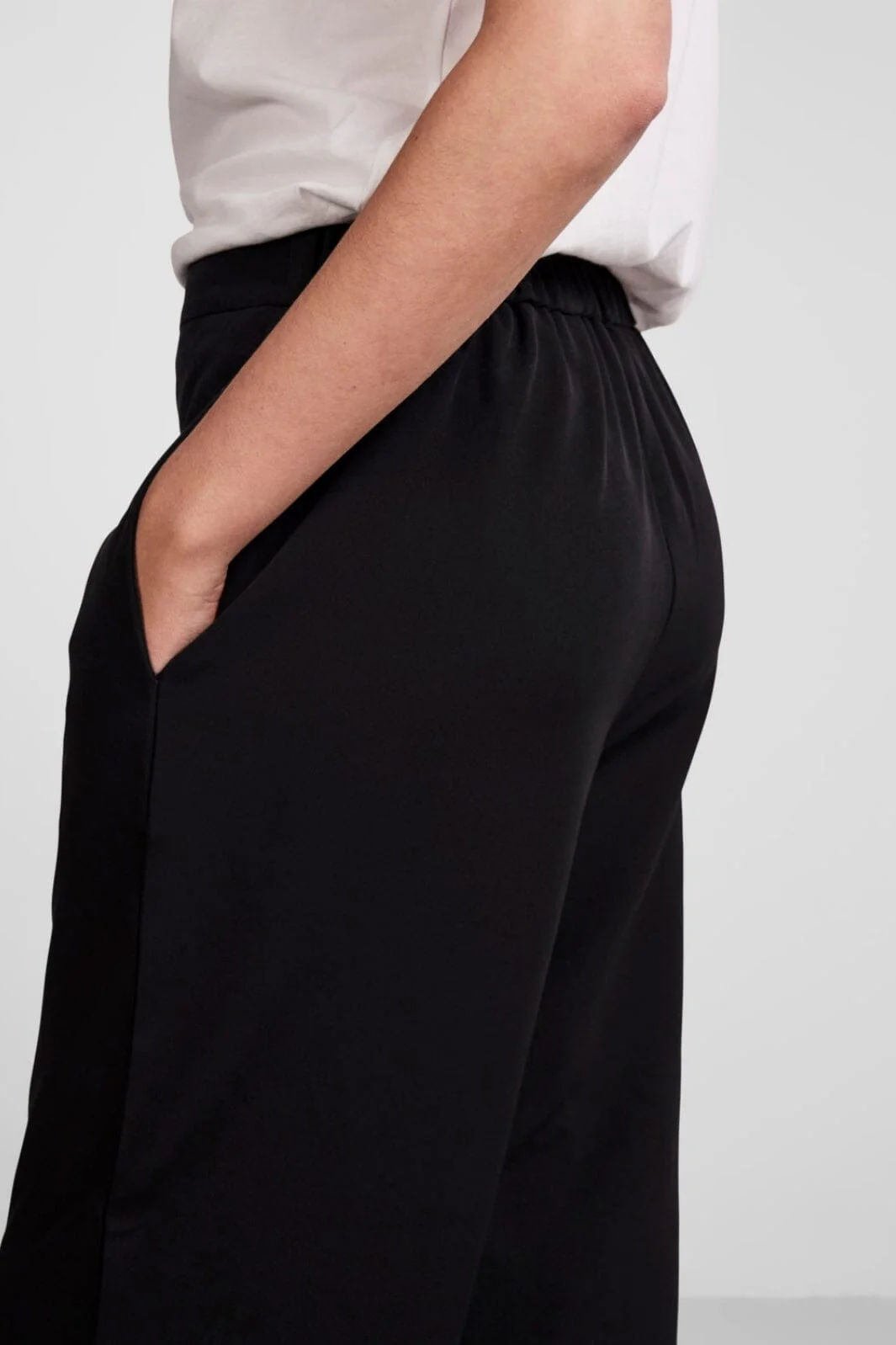 Pieces Pcbossy Wide Plain Pant 4266205 black