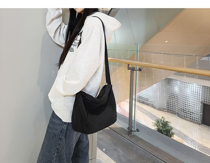 EAVALURE - Matching effen nylon crossbodytas voor koppels