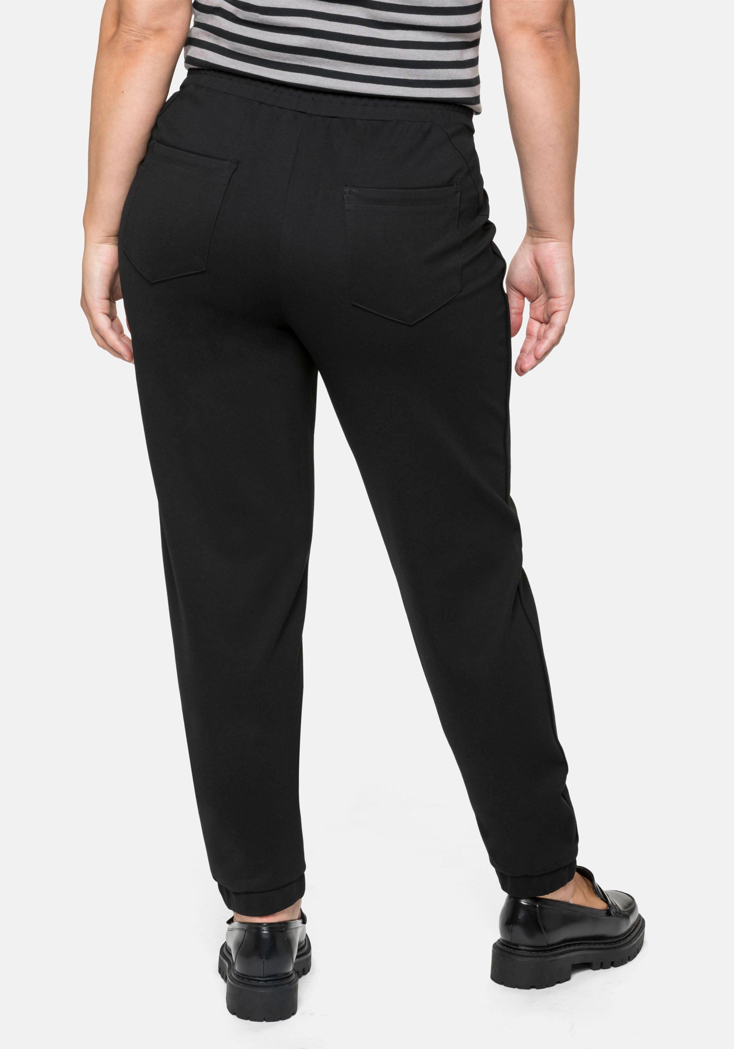 Joggpants mit Gummibund und Druckknöpfen