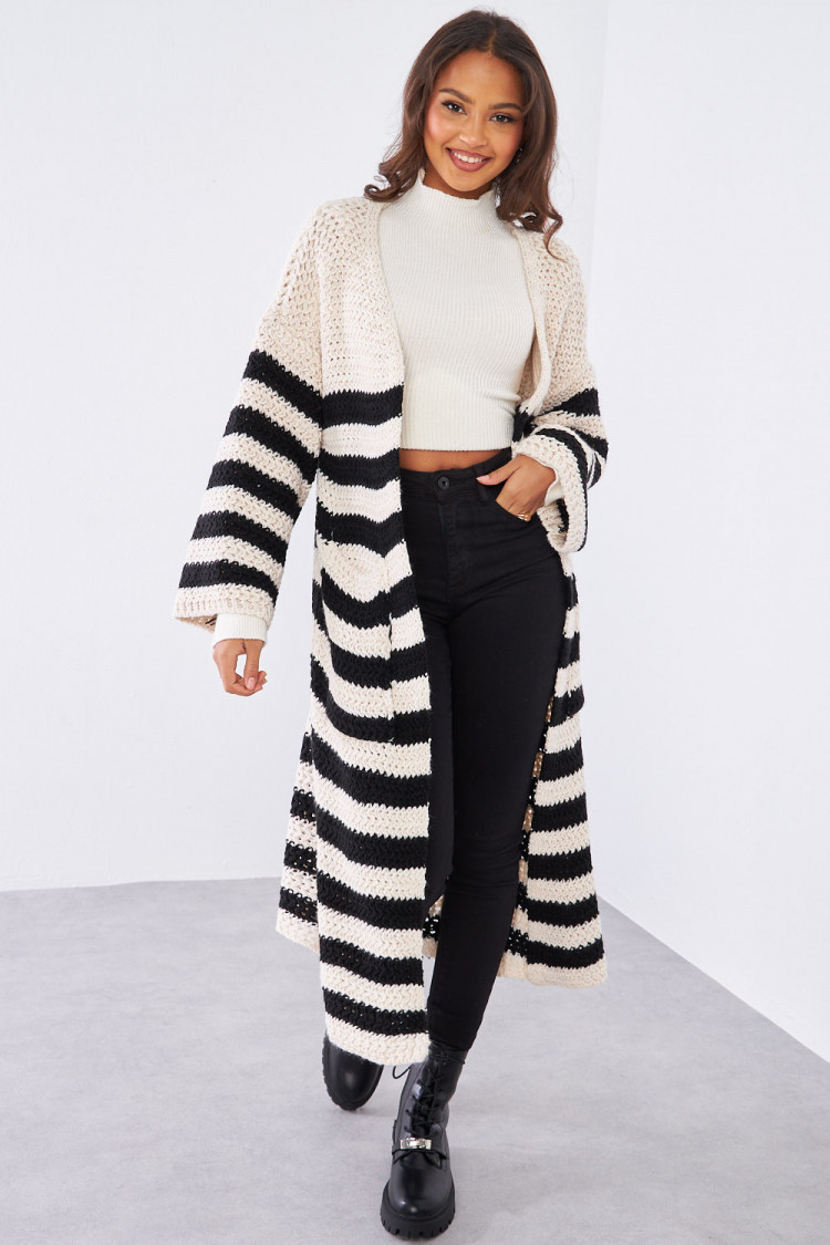 Gilet beige et noir en maille long