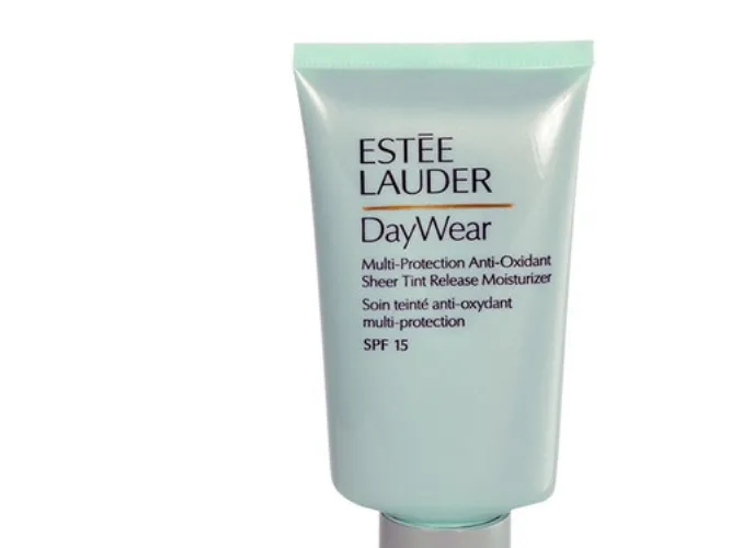 Estée Lauder Day Wear Sheer Tint Release Day Cream - 50 Ml