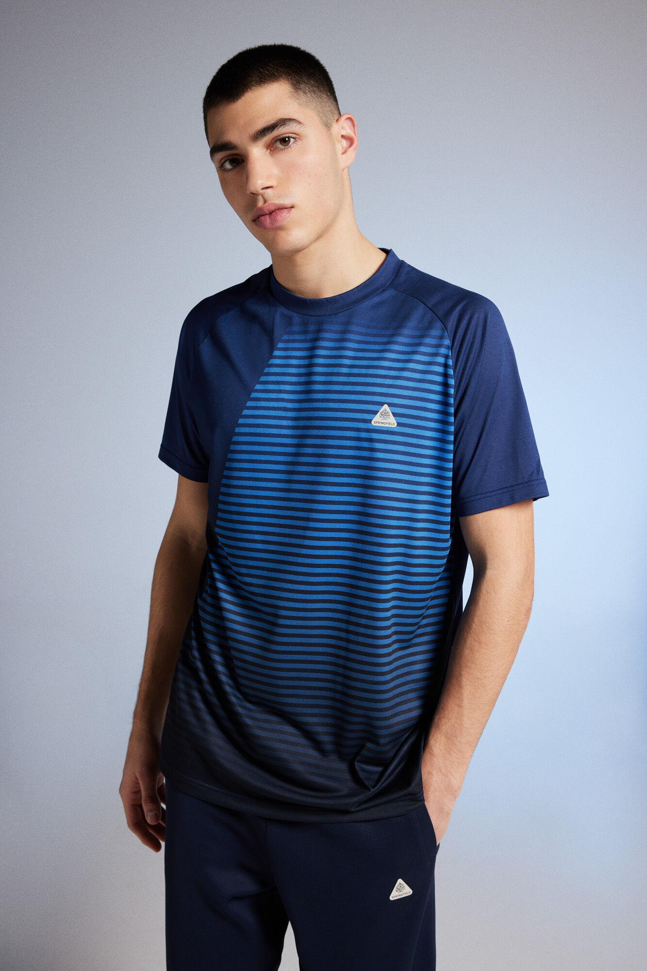 Camiseta Outdoor - azul médio
