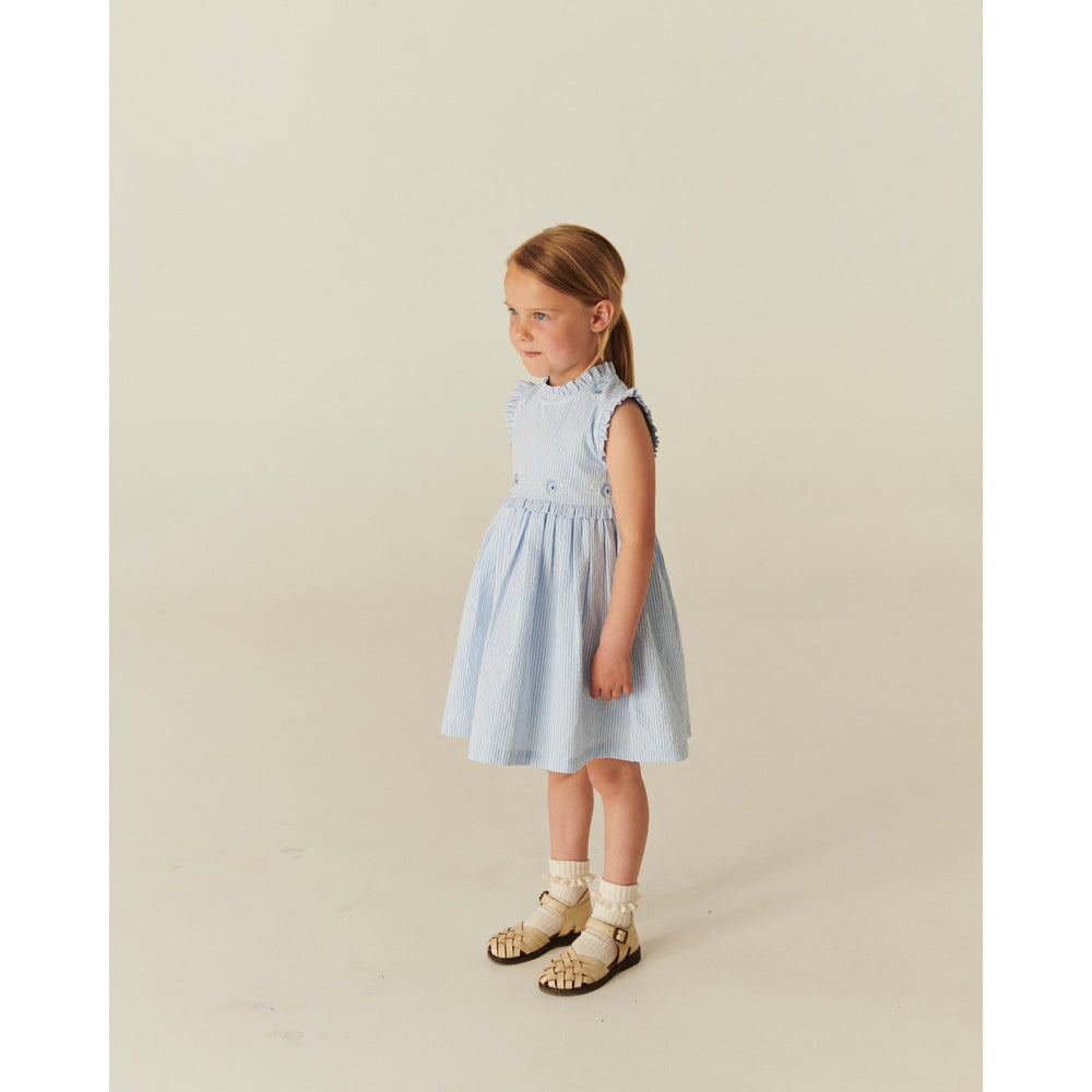 Køb COPENHAGEN COLORS Sky Blue W Cream Stripe Seersucker Kjole W. Ruffles Og Emb.