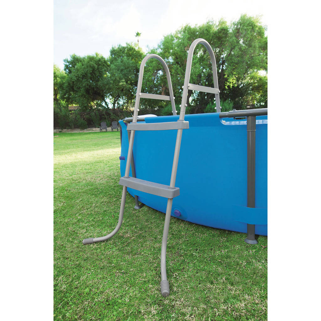 Zwembadtrap (84 cm)