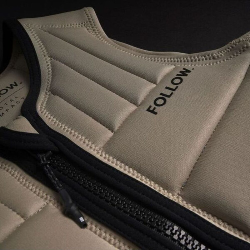 Gilet impact follow total sand