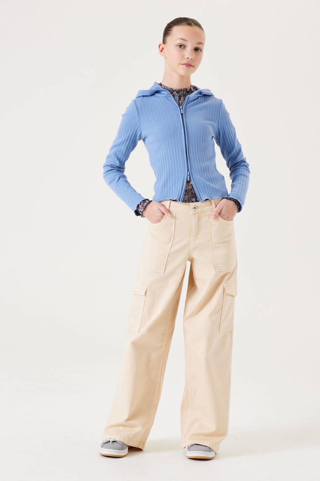 Garcia low waist wide leg cargobroek beige