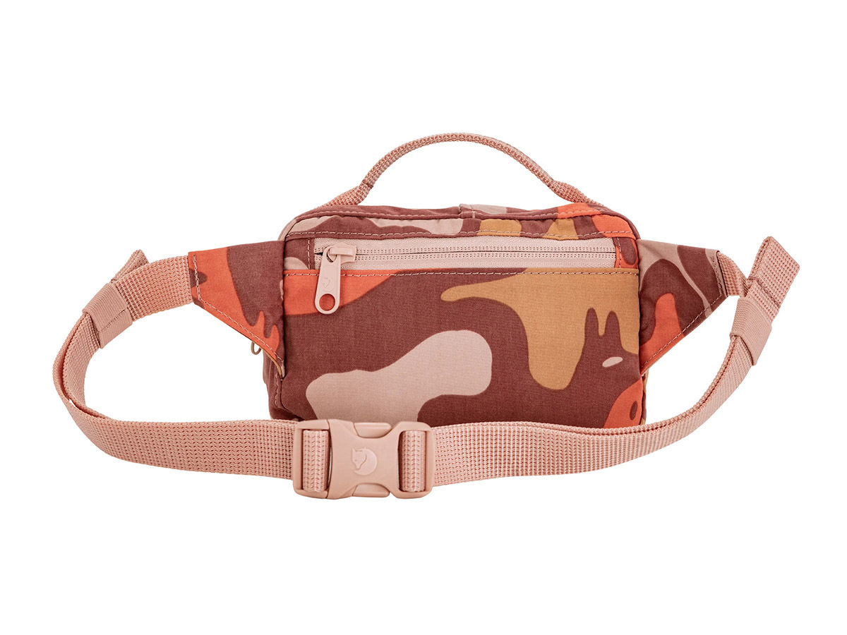 Fjällräven Kanken Graphics heuptas - Chalk Rose/Hidden Animals