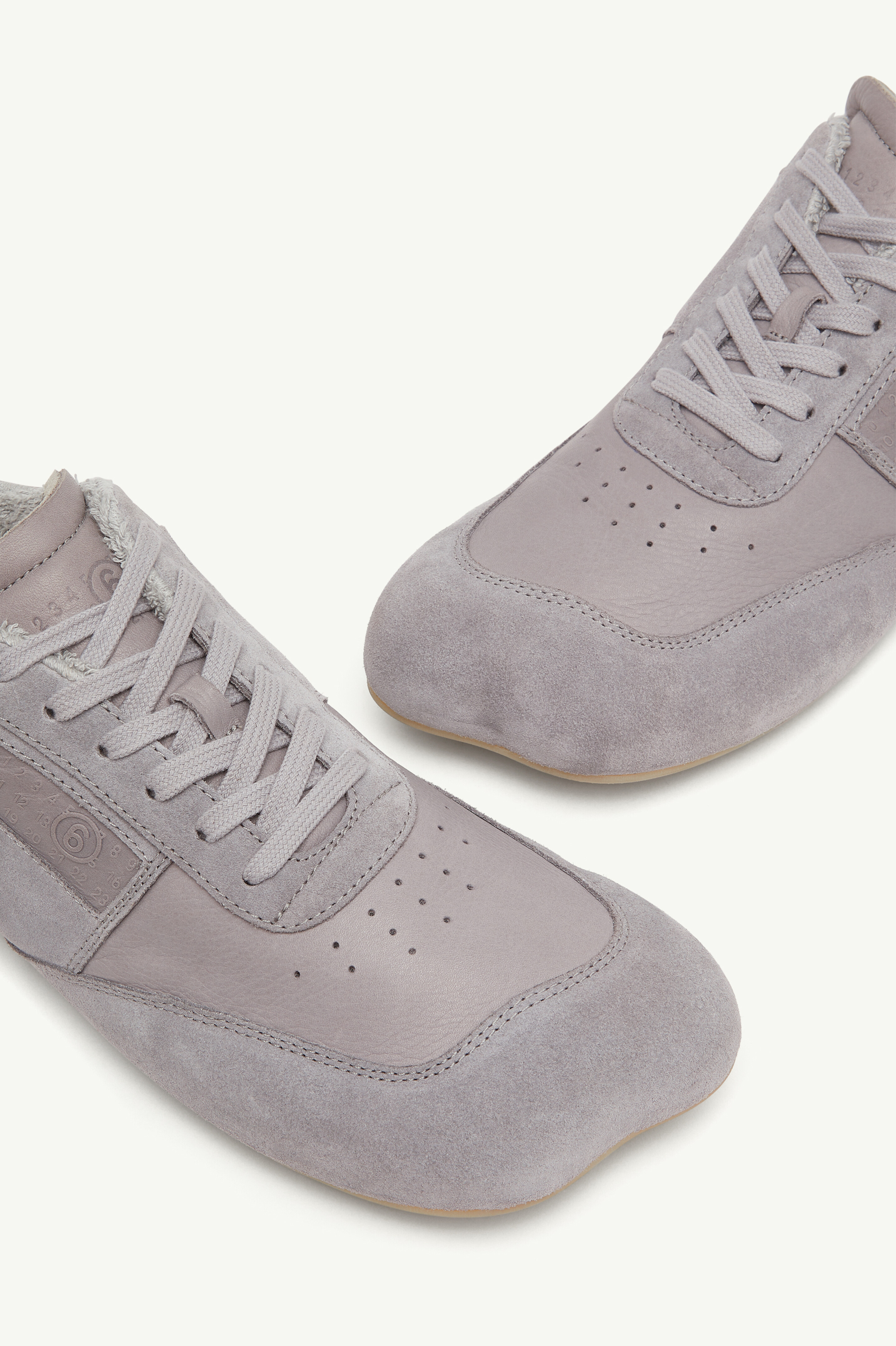 Sneakers Anatomic en cuir de veau pour homme | MM6 Filigrane argenté