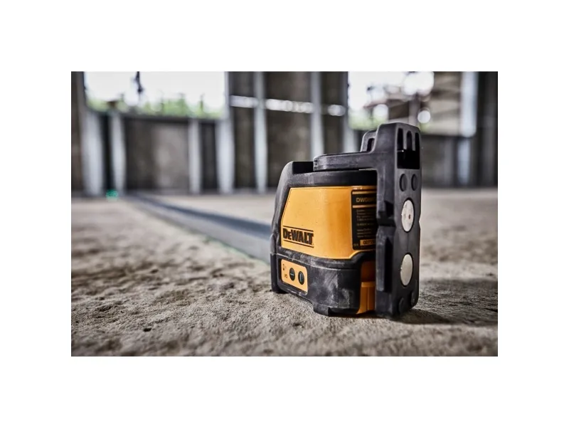 DeWalt DW088CG - Krydslinjelaservaterpas