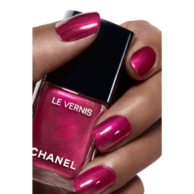 Le Vernis Couleur et brillance longue tenue CHANEL
