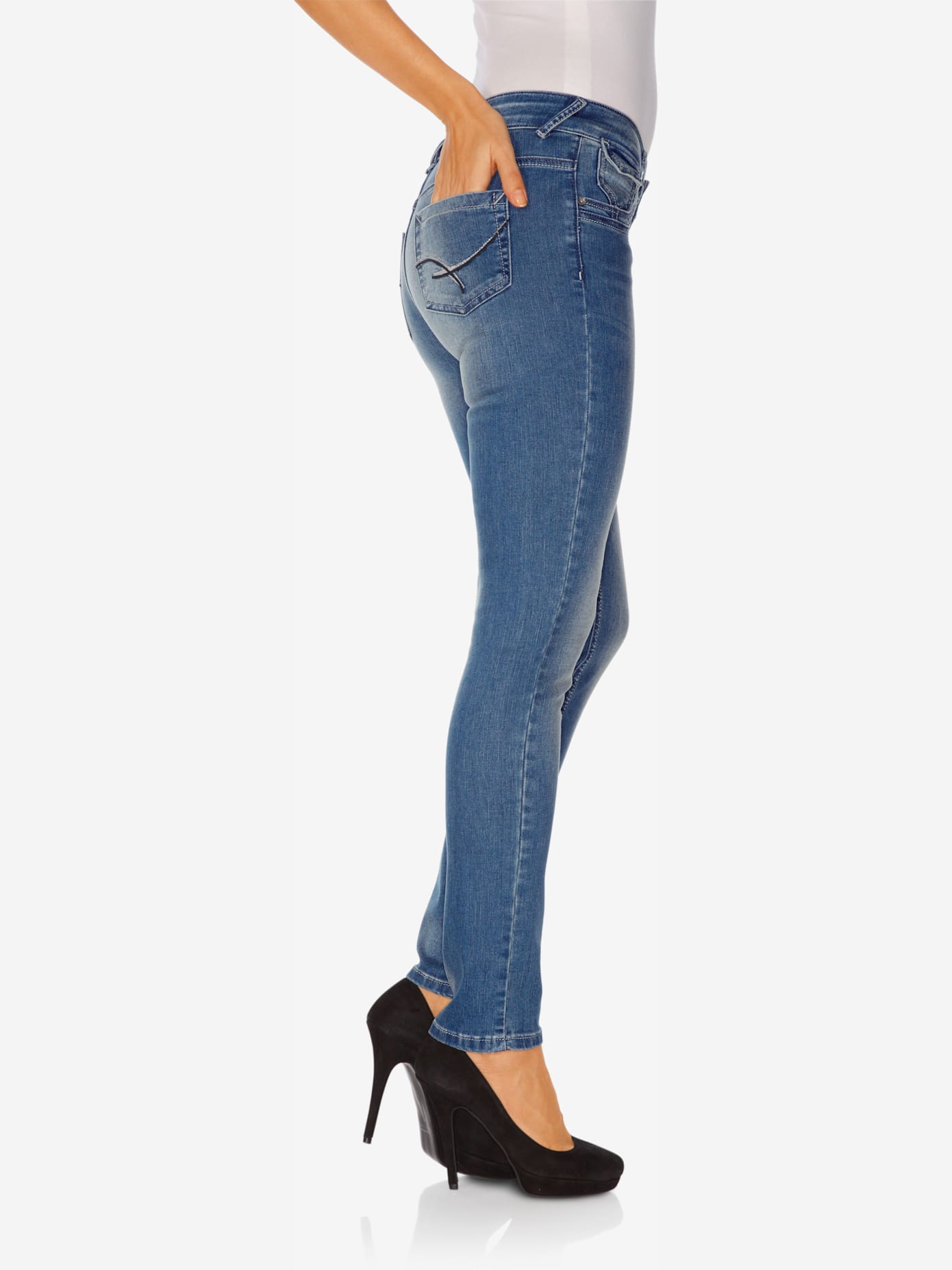 Jeans effet ventre plat coupe skinny tendance