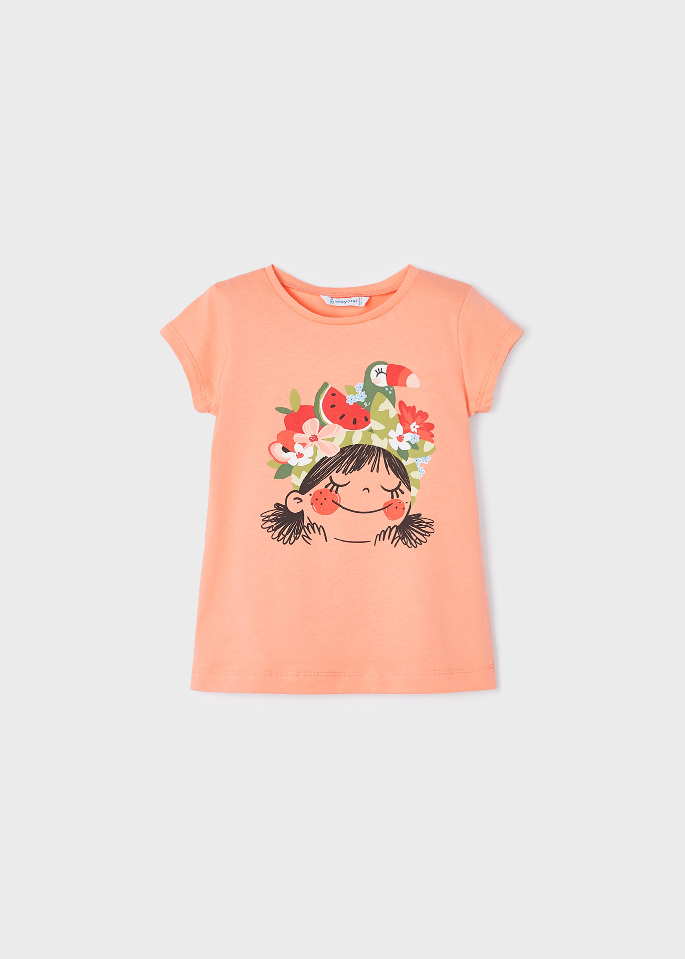 Camiseta feminina com estampa sustentável em algodão.