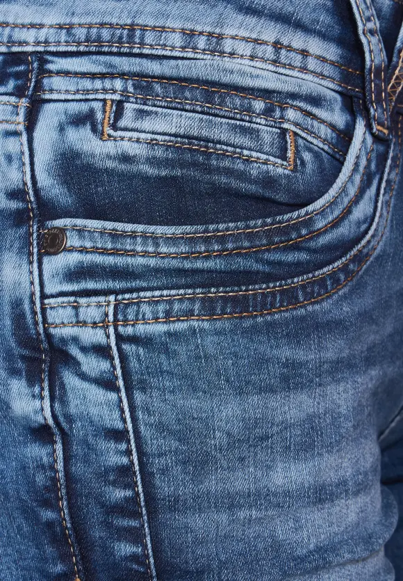 Mittelblaue Casual Fit Jeans - indigo random wash