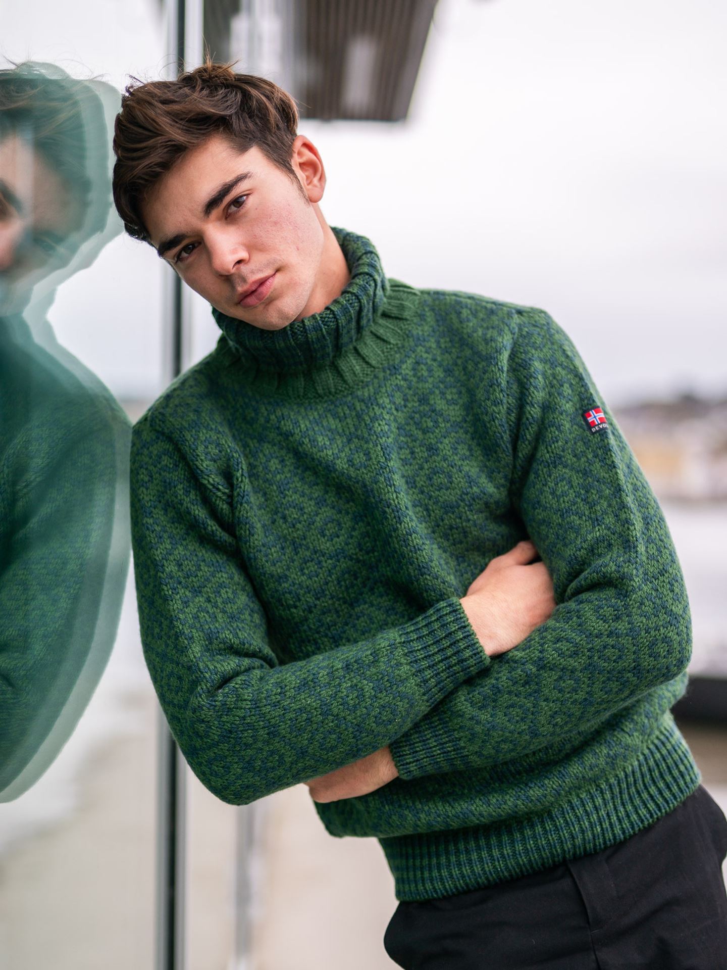 Svalbard Sweater High Neck