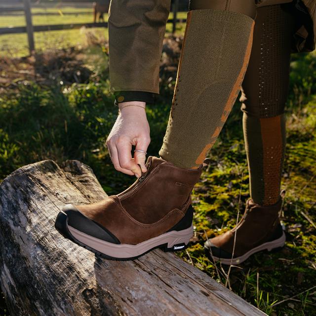 Stalschoenen LeMieux Trex Zip Bruin