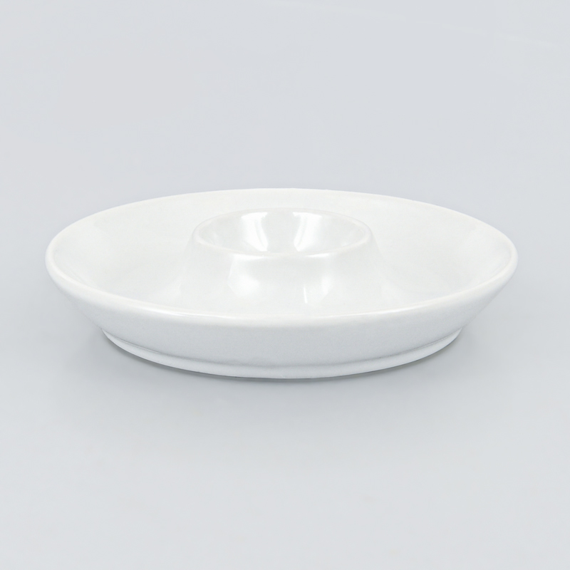 Coquetier plat blanc