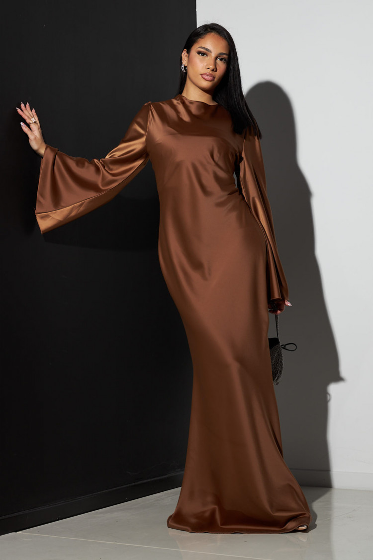 Robe ample satinée marron