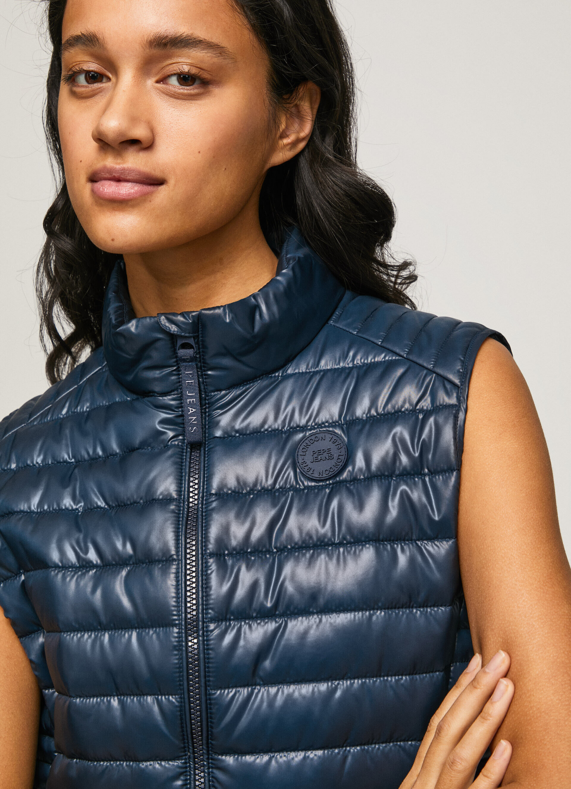 Colete acolchoado com logotipo emborrachado - Azul Dulwich