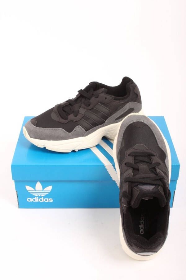 Adidas YUNG-96 Sneakers- Core Black Core Black Off White